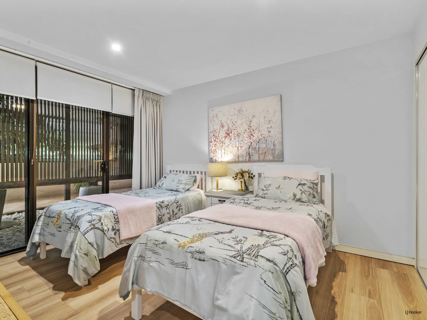 Additional image 8 of 4/828 Pacific Parade, Currumbin QLD 4223