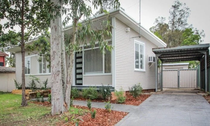 4 Wendouree Street, Busby NSW 2168