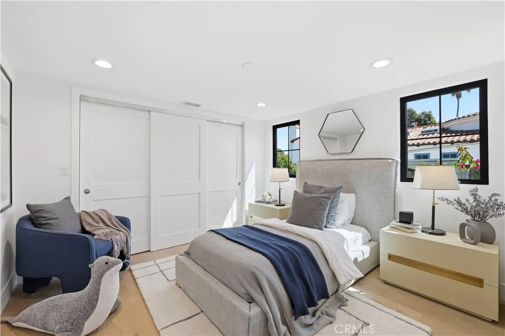 Additional image 76 of 865 10th Street, Manhattan Beach, CA 90266