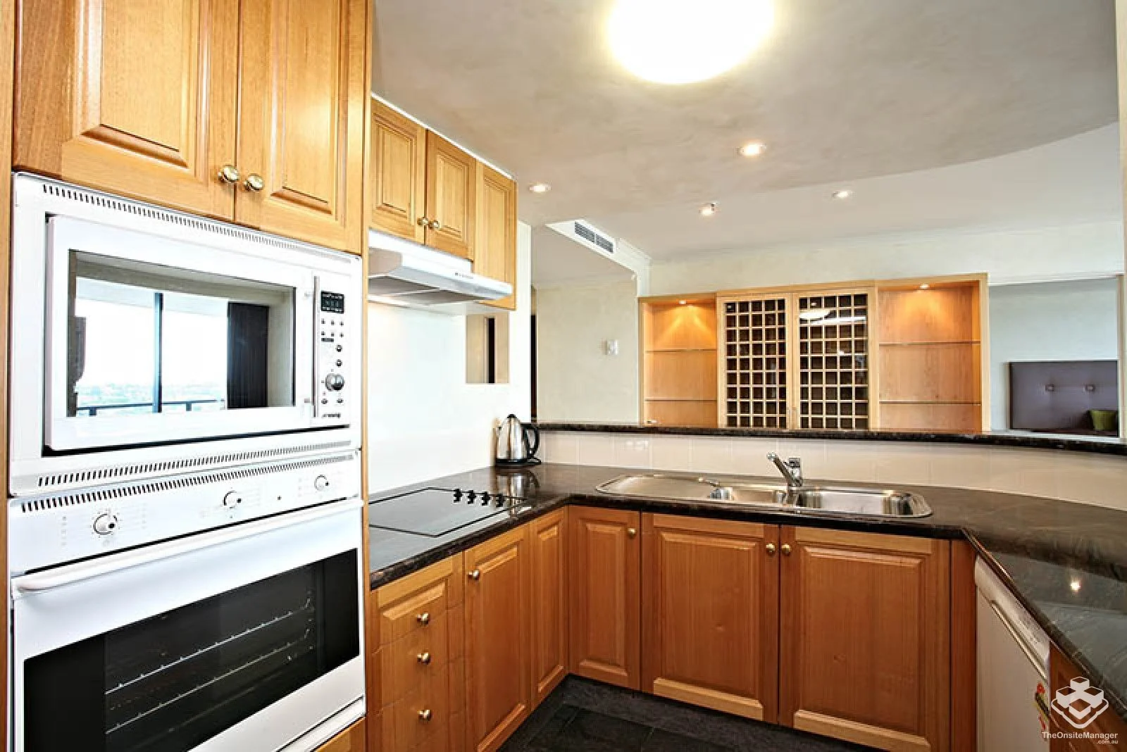 Additional image 5 of ID:21172942/8 Goodwin Street, Kangaroo Point QLD 4169