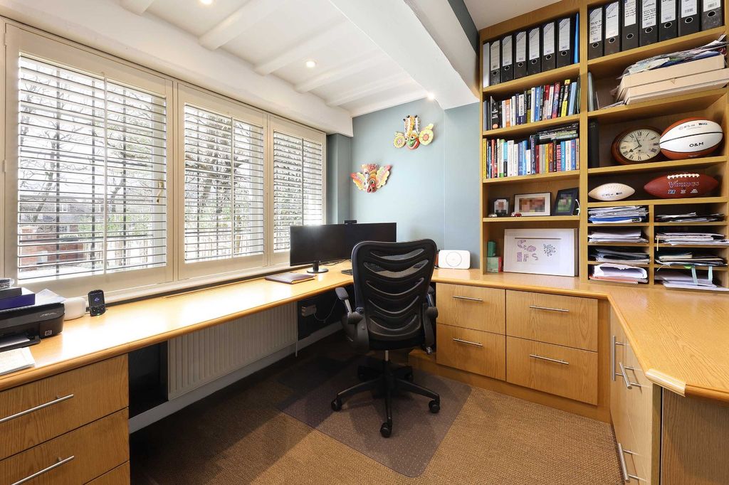 Additional image 11 of 5 bed detached house for saleWestfield Road, Beaconsfield HP9