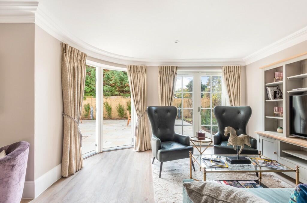 Additional image 13 of Sandbanks Road, Poole, Dorset, BH14