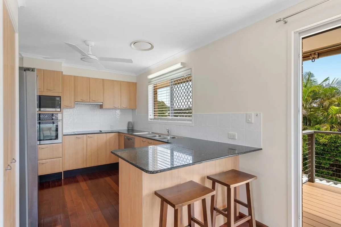 11 Gladdyr Street, Capalaba QLD 4157 photo 2