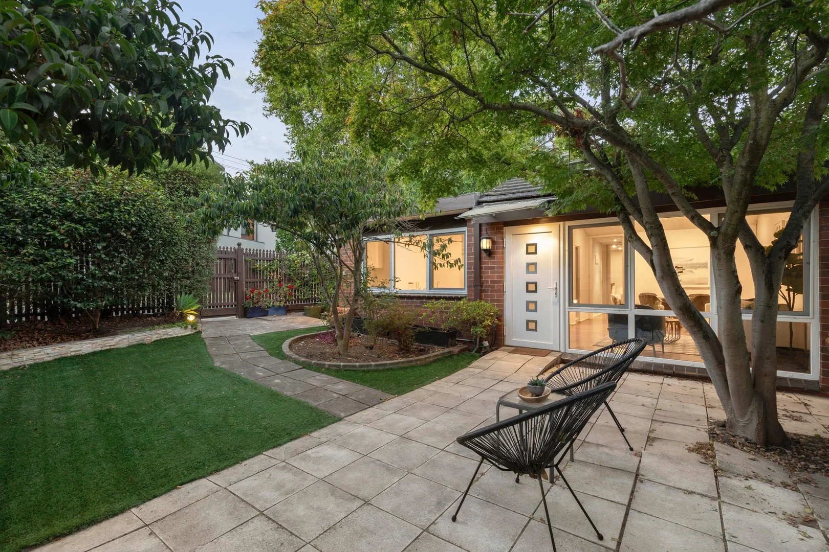 1/45 Canterbury Road, Canterbury VIC 3126
