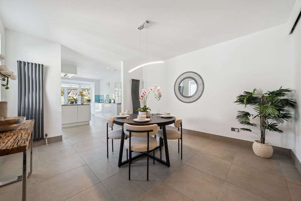 Additional image 7 of 5 bed detached house for saleStirling Drive, Bearsden G61
