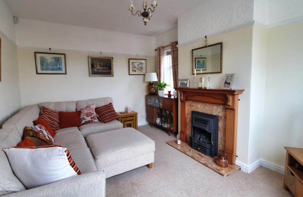 Sunnyhill Grove, Keighley, BD21 photo 4