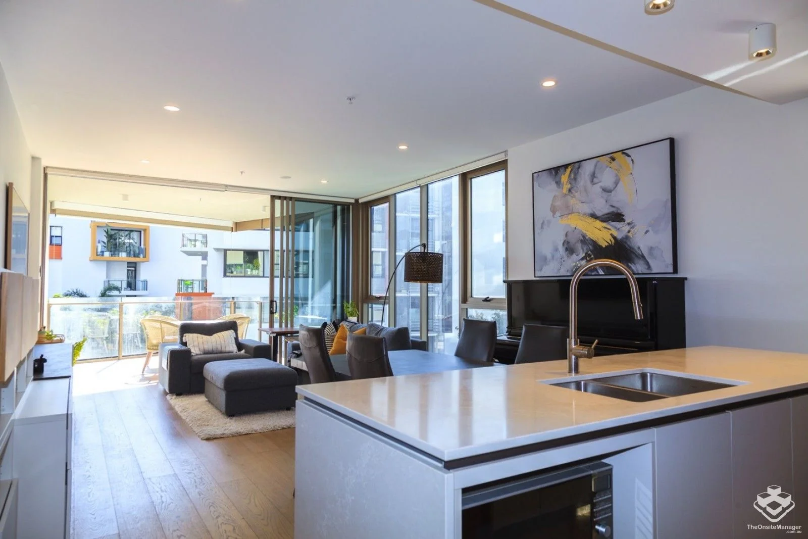 30310/9 Pidgeon Close, West End QLD 4101