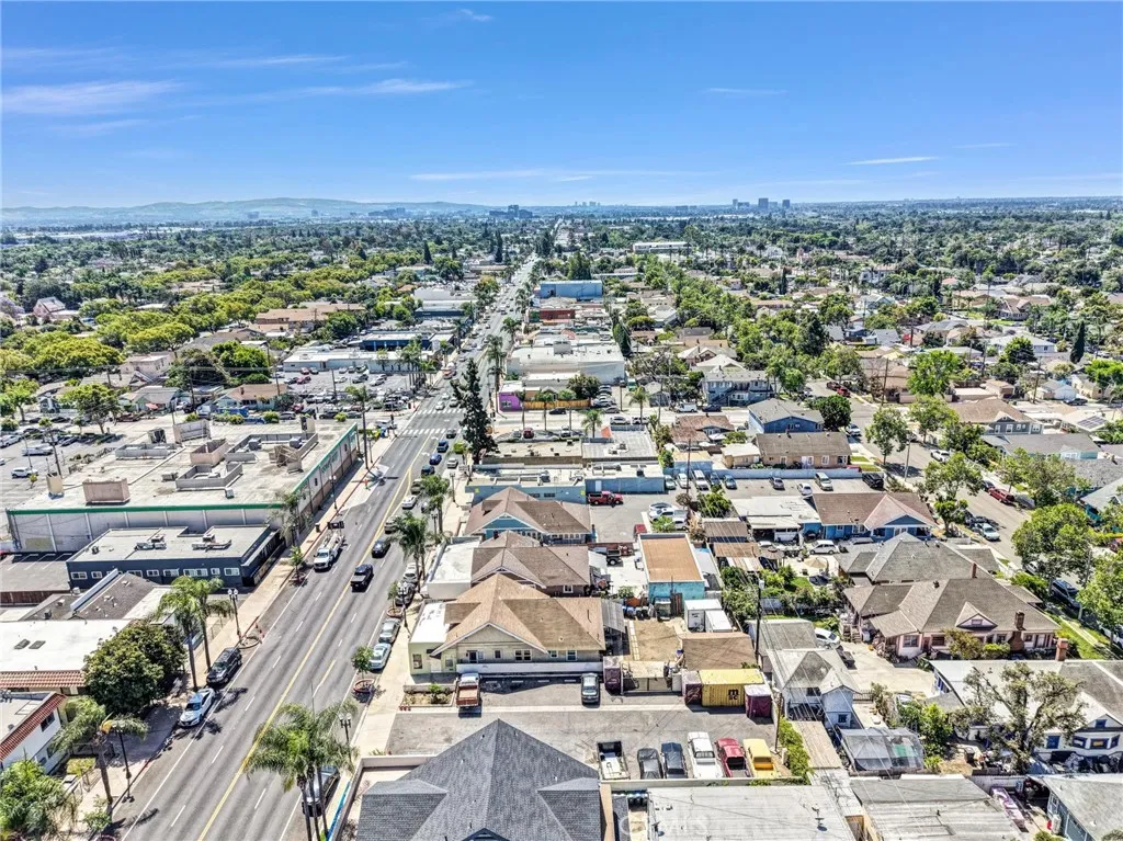 Additional image 19 of 606 S Main Street, Santa Ana, CA 92701