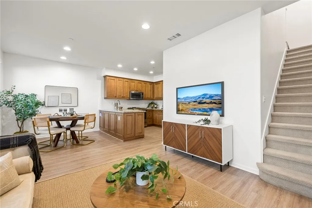 Additional image 52 of 922 E Baseline Road, Claremont, CA 91711