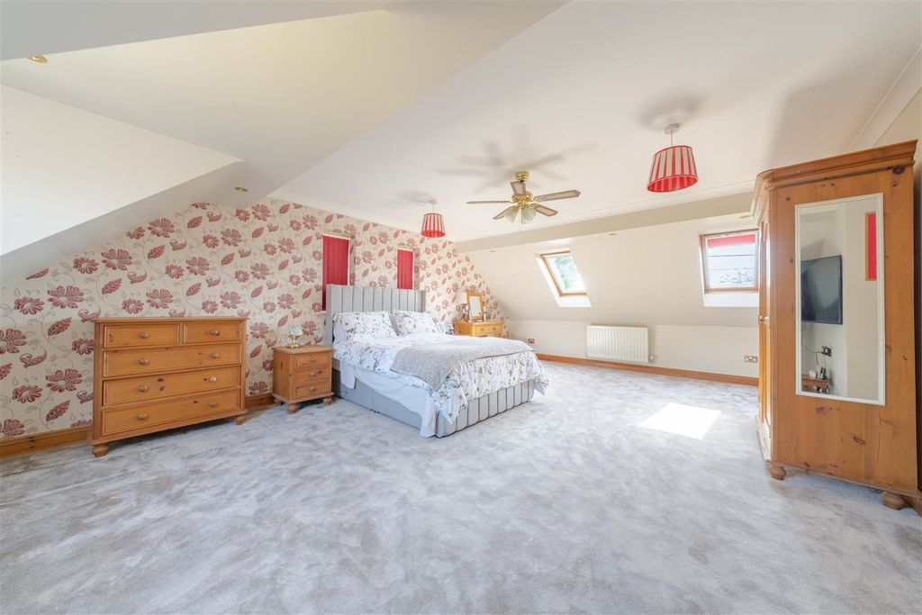 Additional image 22 of 4 bed detached house for saleGlebe Lane, Lower Harlestone, Northampton NN7