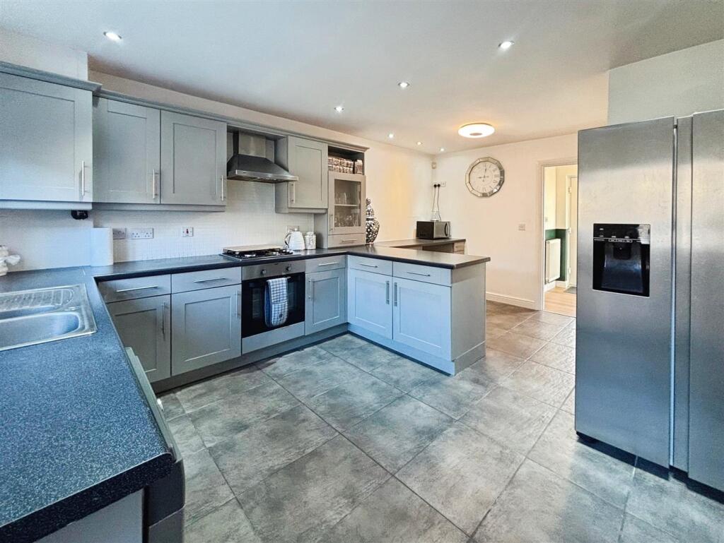 Additional image 3 of Lime Vale Way, Bradford, BD6 3DZ