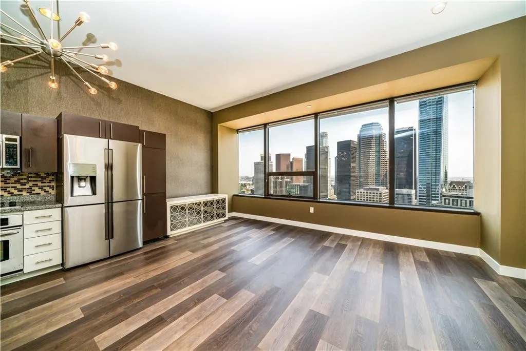 Additional image 3 of 1100 Wilshire Blvd Unit 2707, Los Angeles, CA 90017