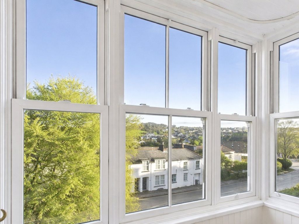 Additional image 5 of 1 bed flat for saleMolesworth Street, Wadebridge, Cornwall PL27
