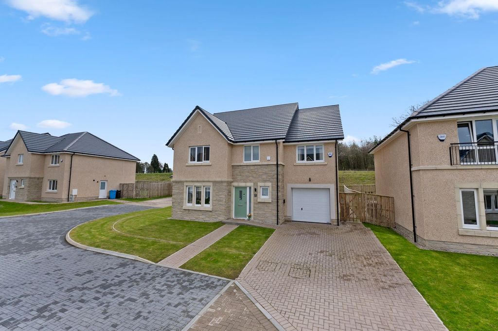 Additional image 2 of 5 bed detached house for saleDampark Drive, Linlithgow EH49