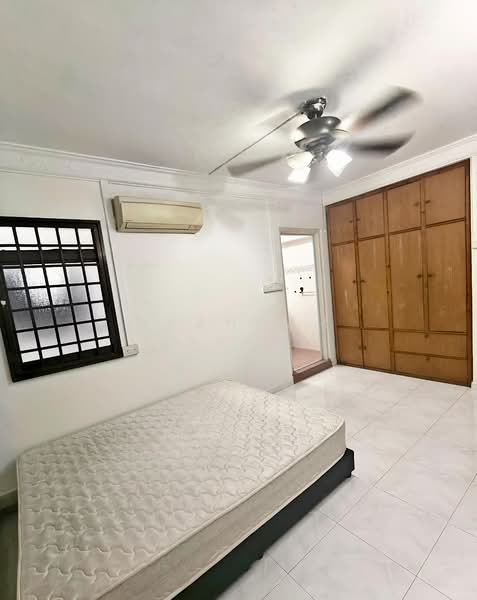 309 Canberra Road photo 2