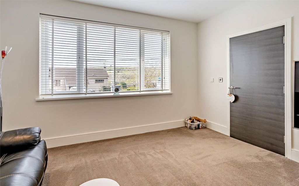 Additional image 6 of 6 bed detached house for saleSwiss Valley, Llanelli, Carmarthenshire SA14