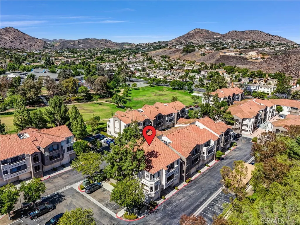 Additional image 3 of 1980 Las Colinas Circle Unit 301, Corona, CA 92879