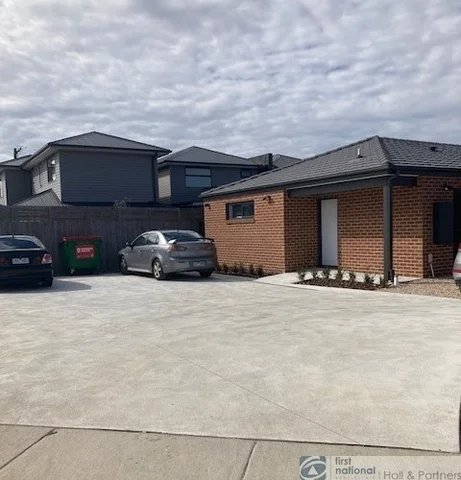 7 Fisher Crescent, Dandenong North VIC 3175
