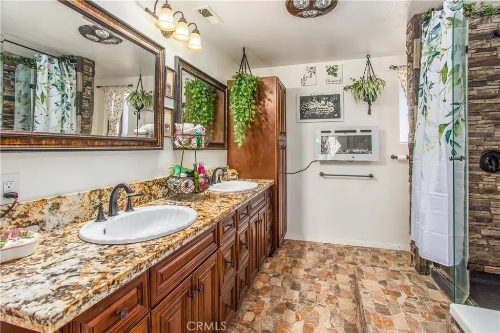 Additional image 33 of 435 W Indian School Ln, Banning, CA 92220