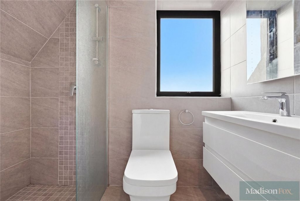 Additional image 21 of 7 bed semi-detached house for saleHigh Road, Loughton, Essex IG10