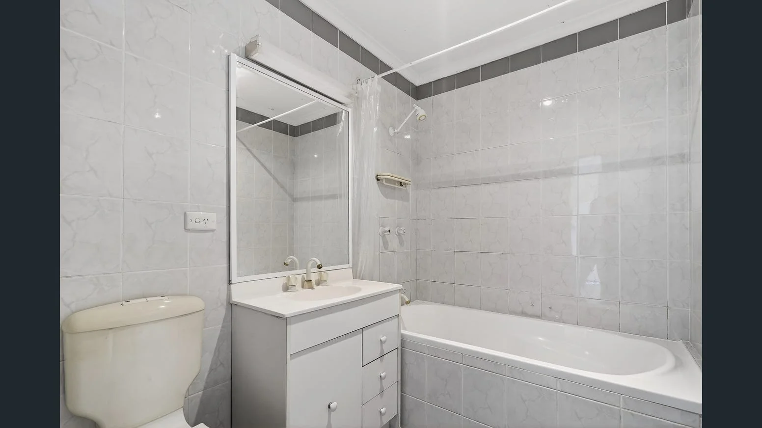 Additional image 5 of 73 Glanmire Road, Baulkham Hills NSW 2153