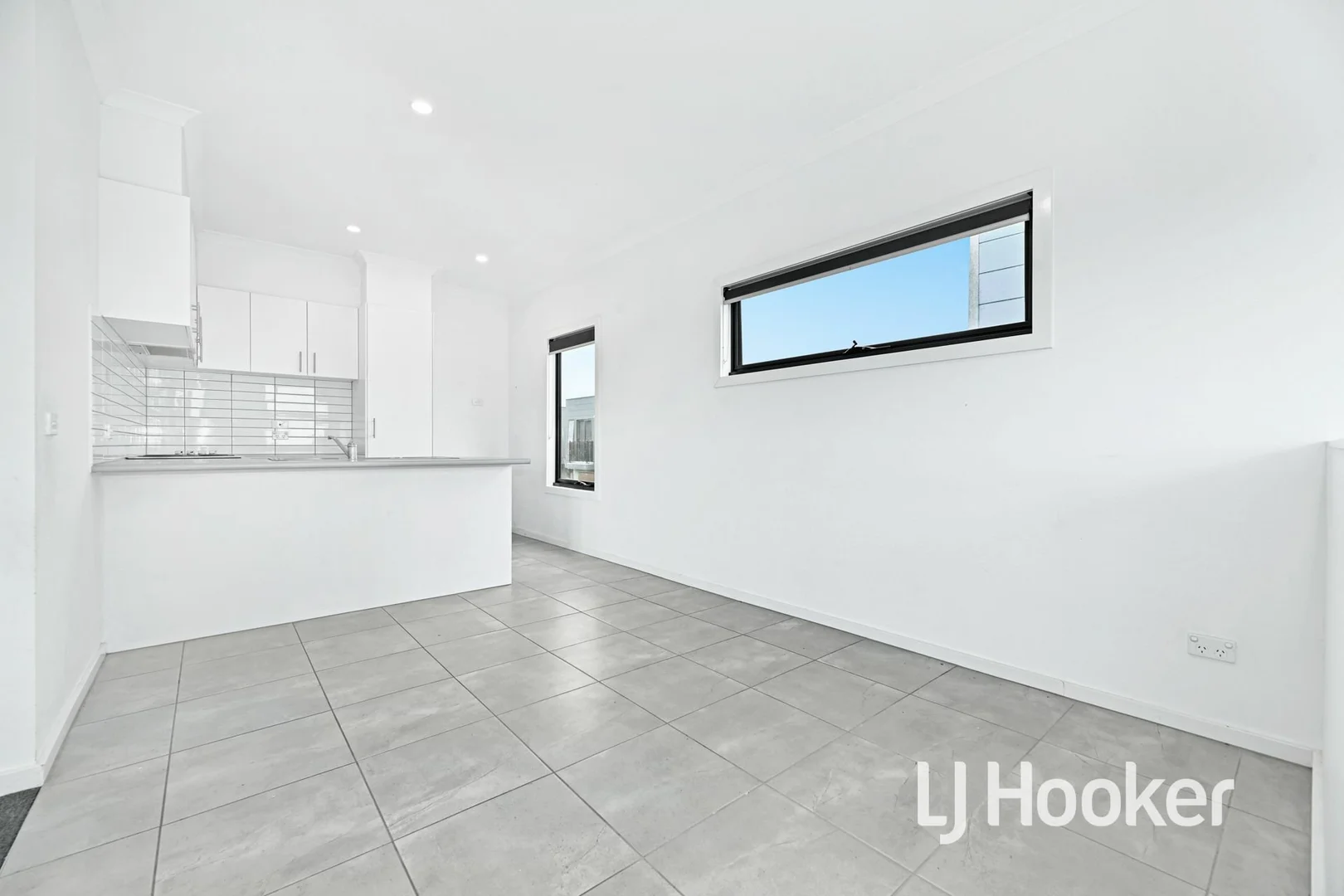 Additional image 5 of 12/12 Sturt Court, Officer VIC 3809