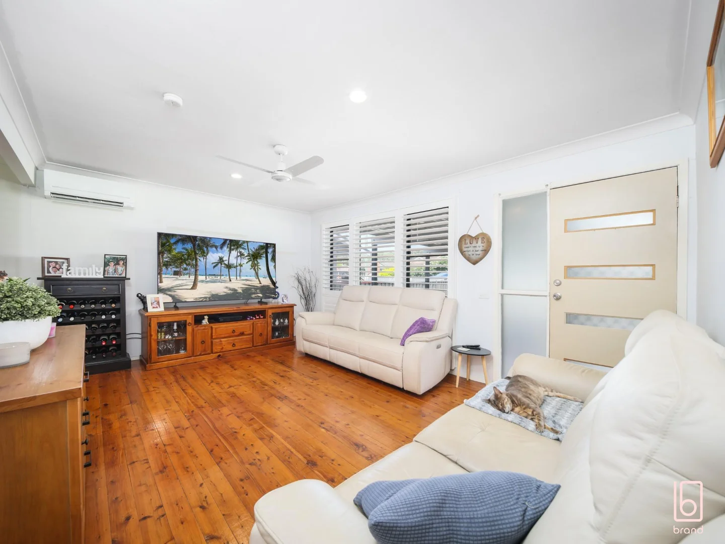 Additional image 3 of 20 Campbell Parade, Mannering Park NSW 2259