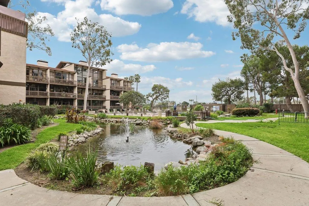 Additional image 111 of 7126 Marina Pacifica Drive N, Long Beach, CA 90803