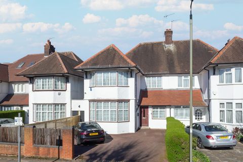 The Ridgeway, Golders Green, London NW11