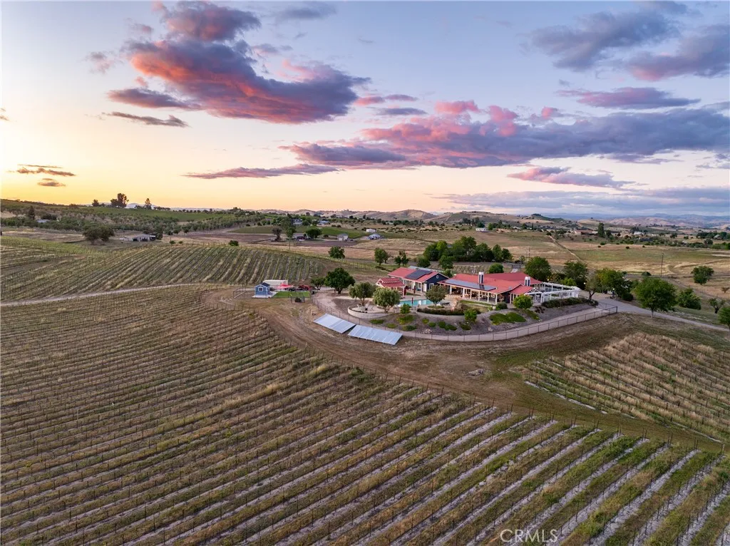 Additional image 12 of 2325 Bella Tierra Pl, Paso Robles, CA 93446