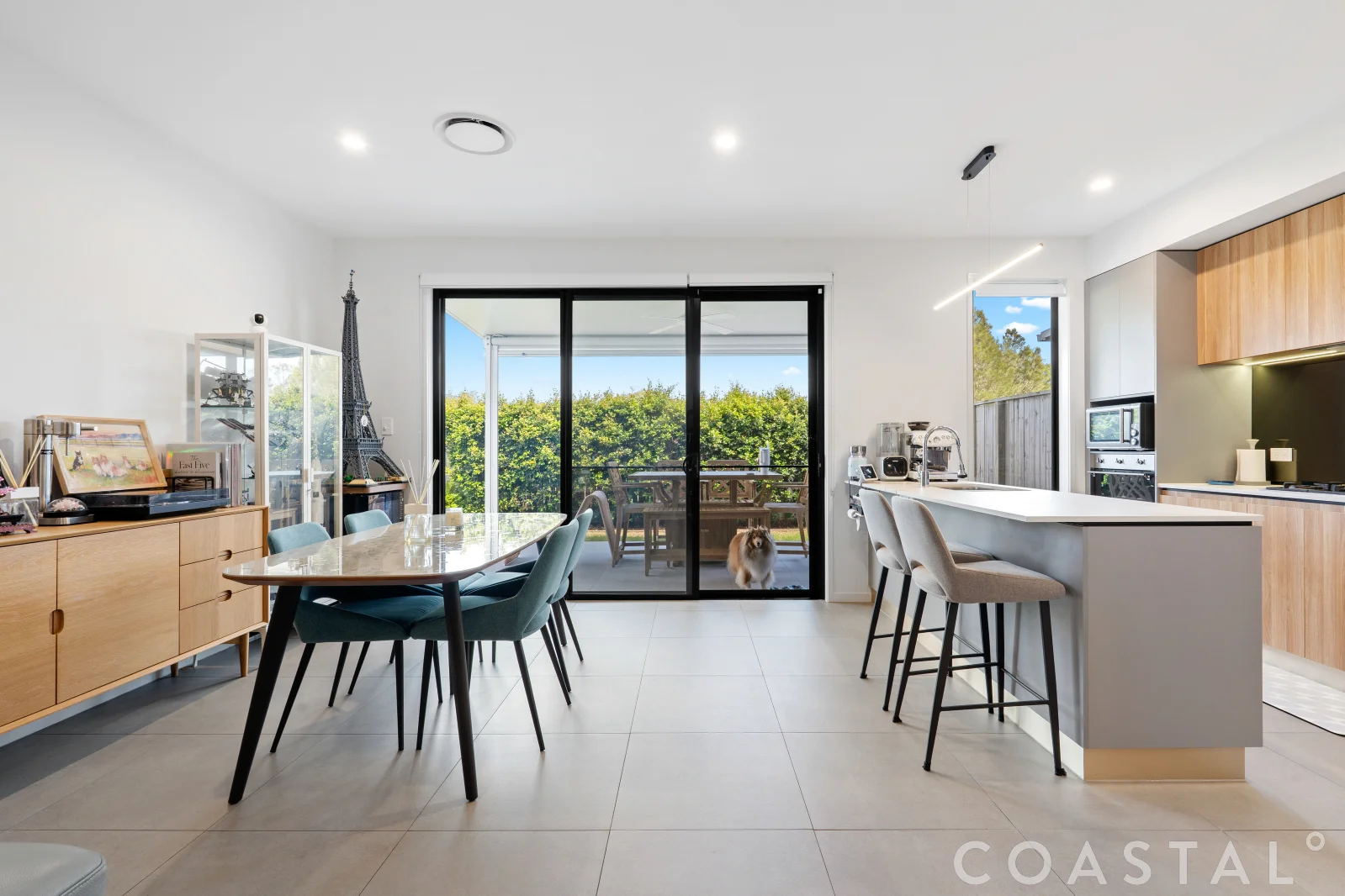 5/8 Ben Dalley Drive, Helensvale QLD 4212 photo 2