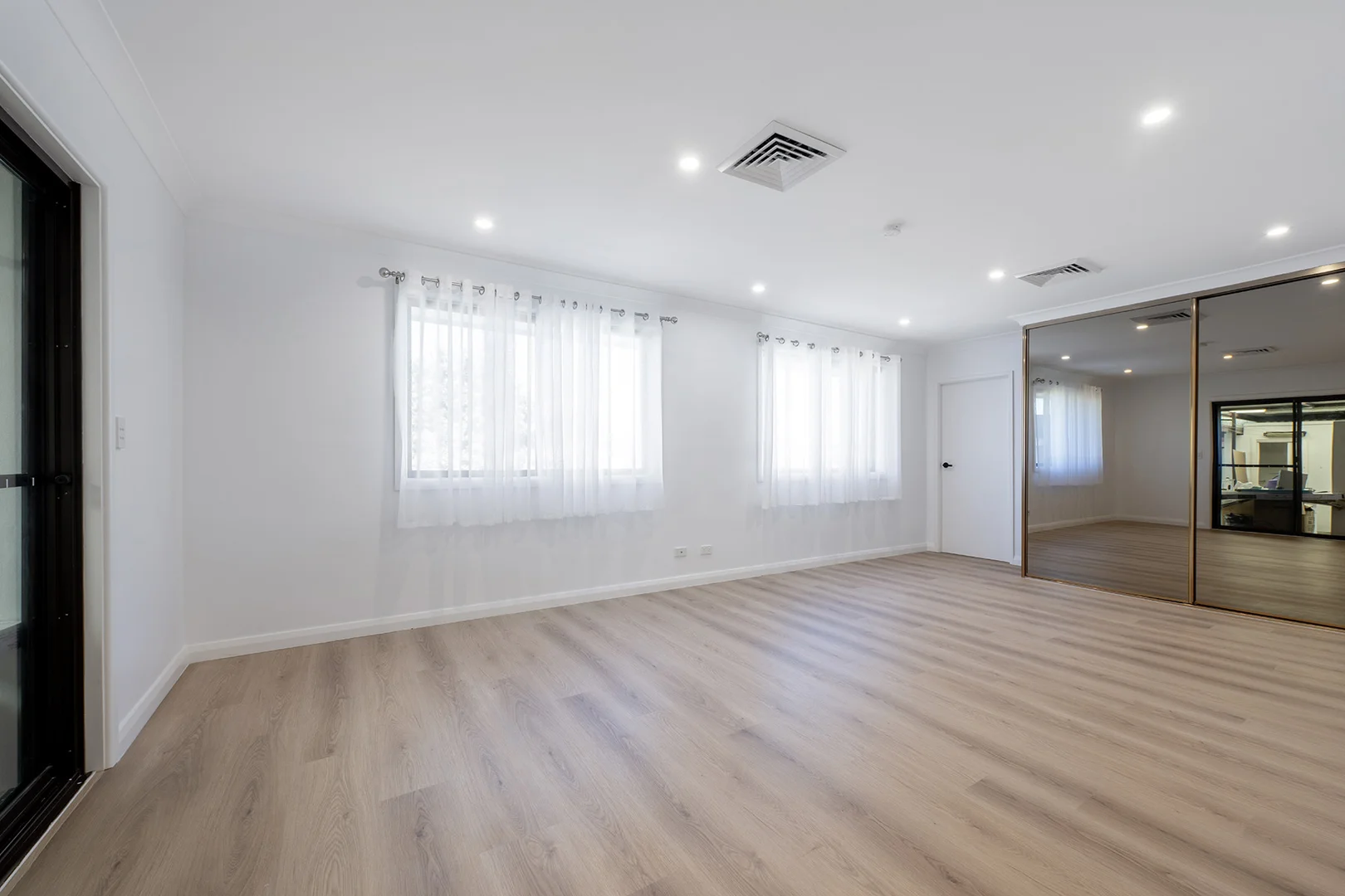 Additional image 5 of 8 Bowes Avenue, South Penrith NSW 2750