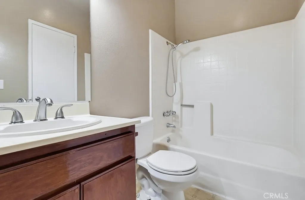 Additional image 58 of 19018 Sherman Way Unit 110, Reseda, CA 91335