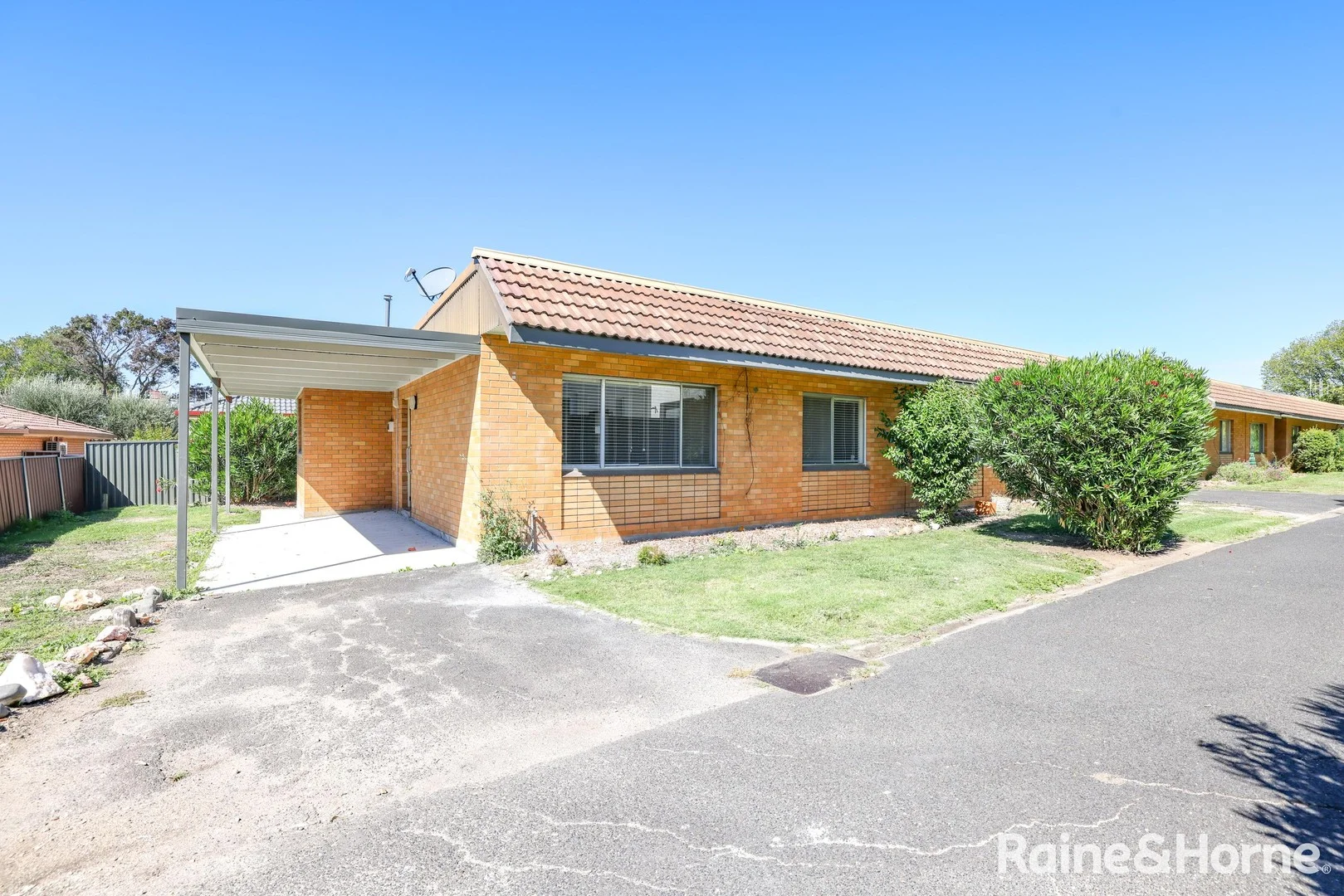 8/223 Lambert St, Bathurst NSW 2795