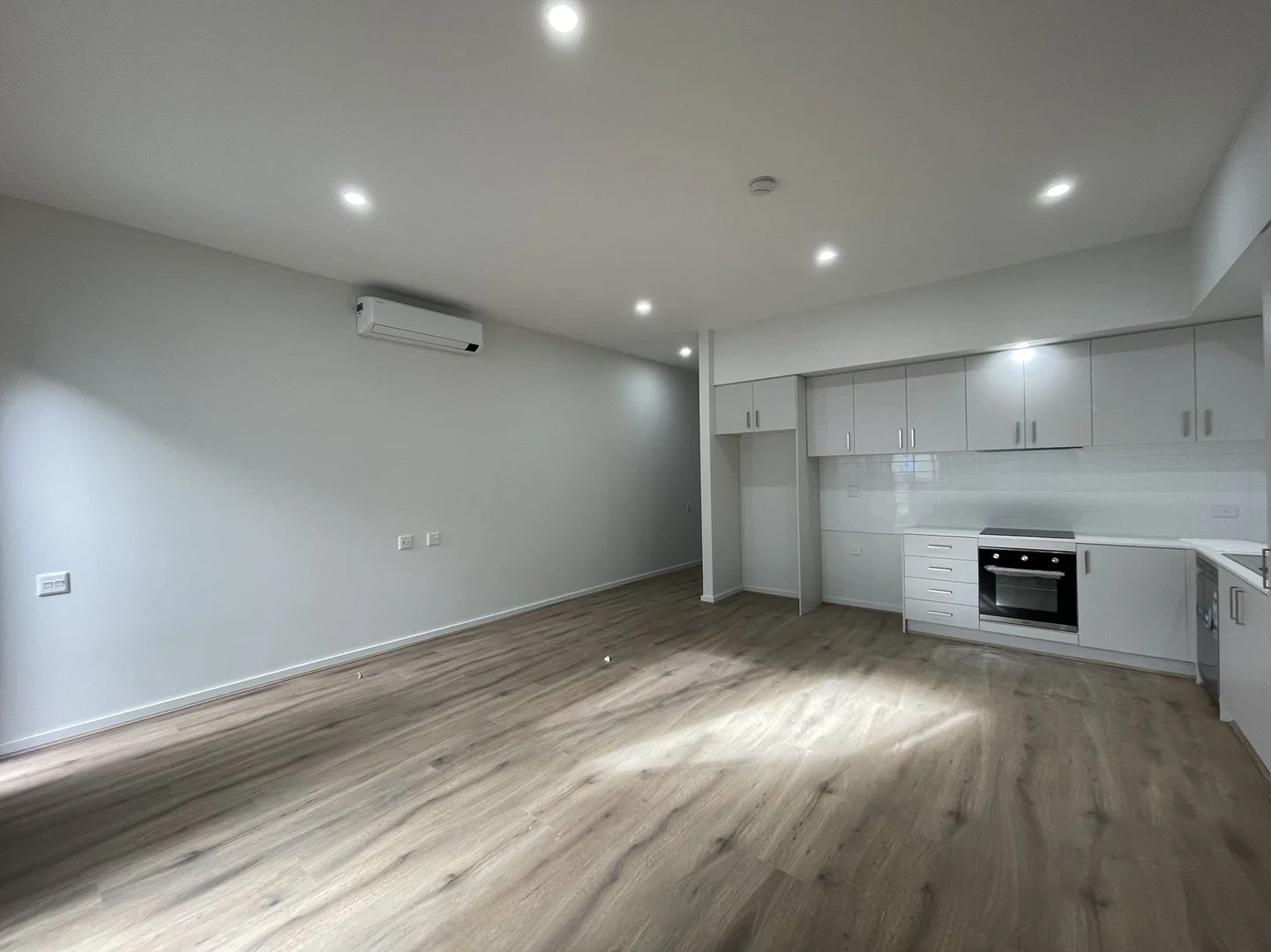 Additional image 3 of 67 Waterbird Circuit, Weir Views VIC 3338