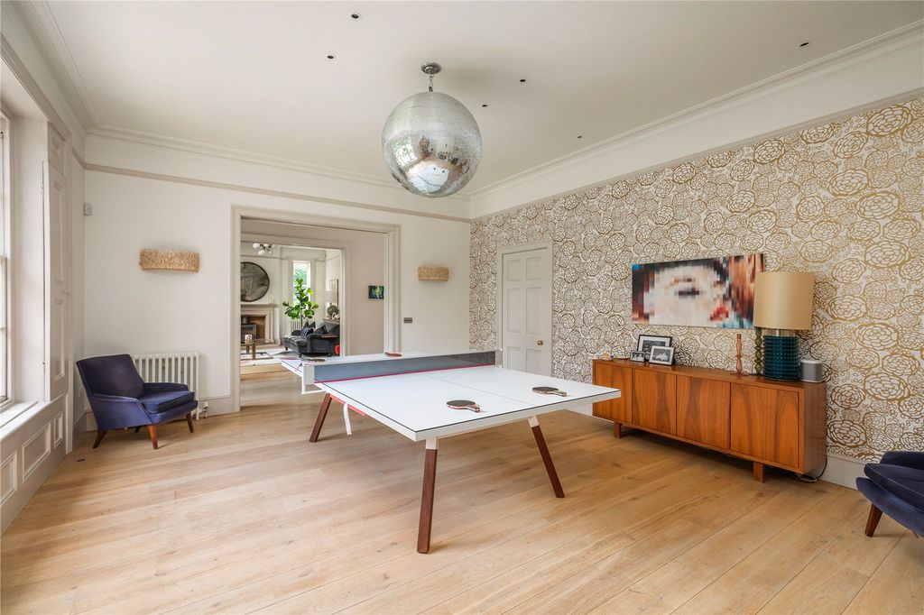 Additional image 8 of 6 bed equestrian for saleOvington, Alresford, Hampshire SO24