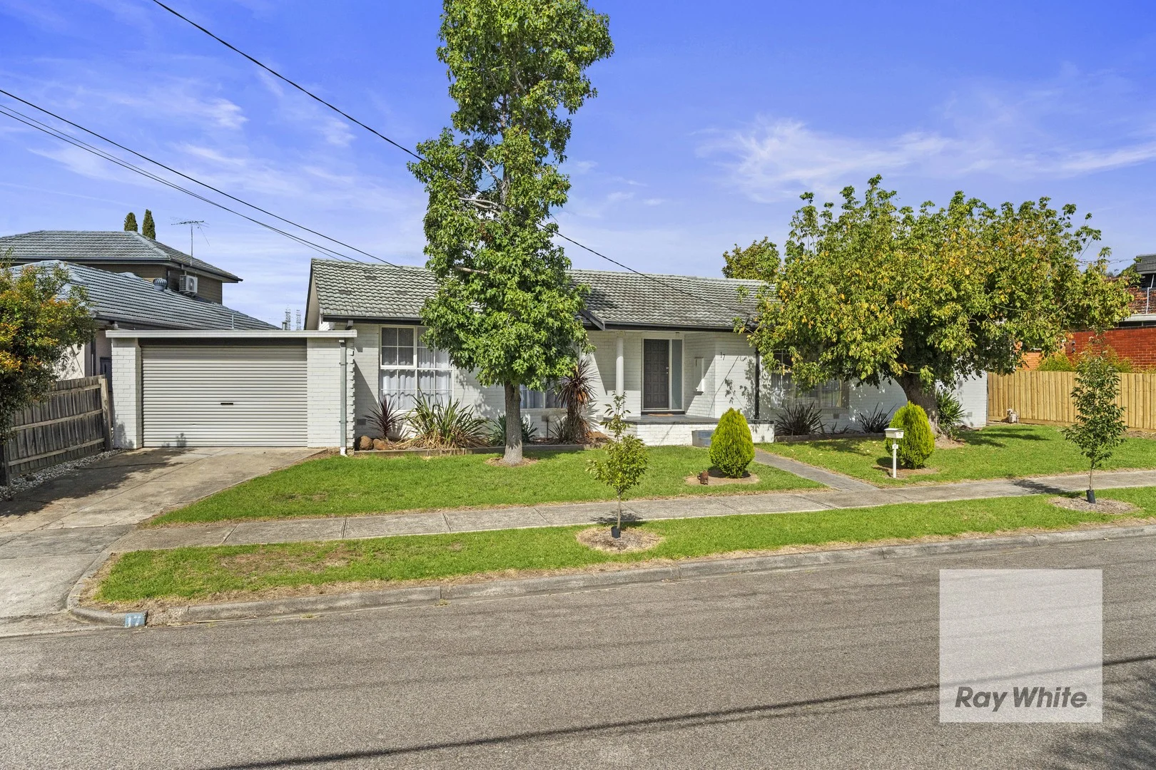 17 Cambridge Way, Bundoora VIC 3083