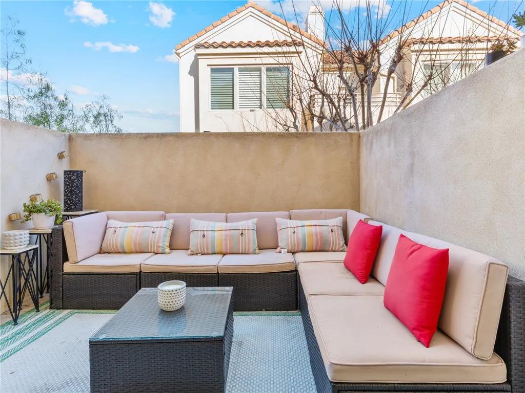 Additional image 6 of 305 Kansas Street Unit D, El Segundo, CA 90245