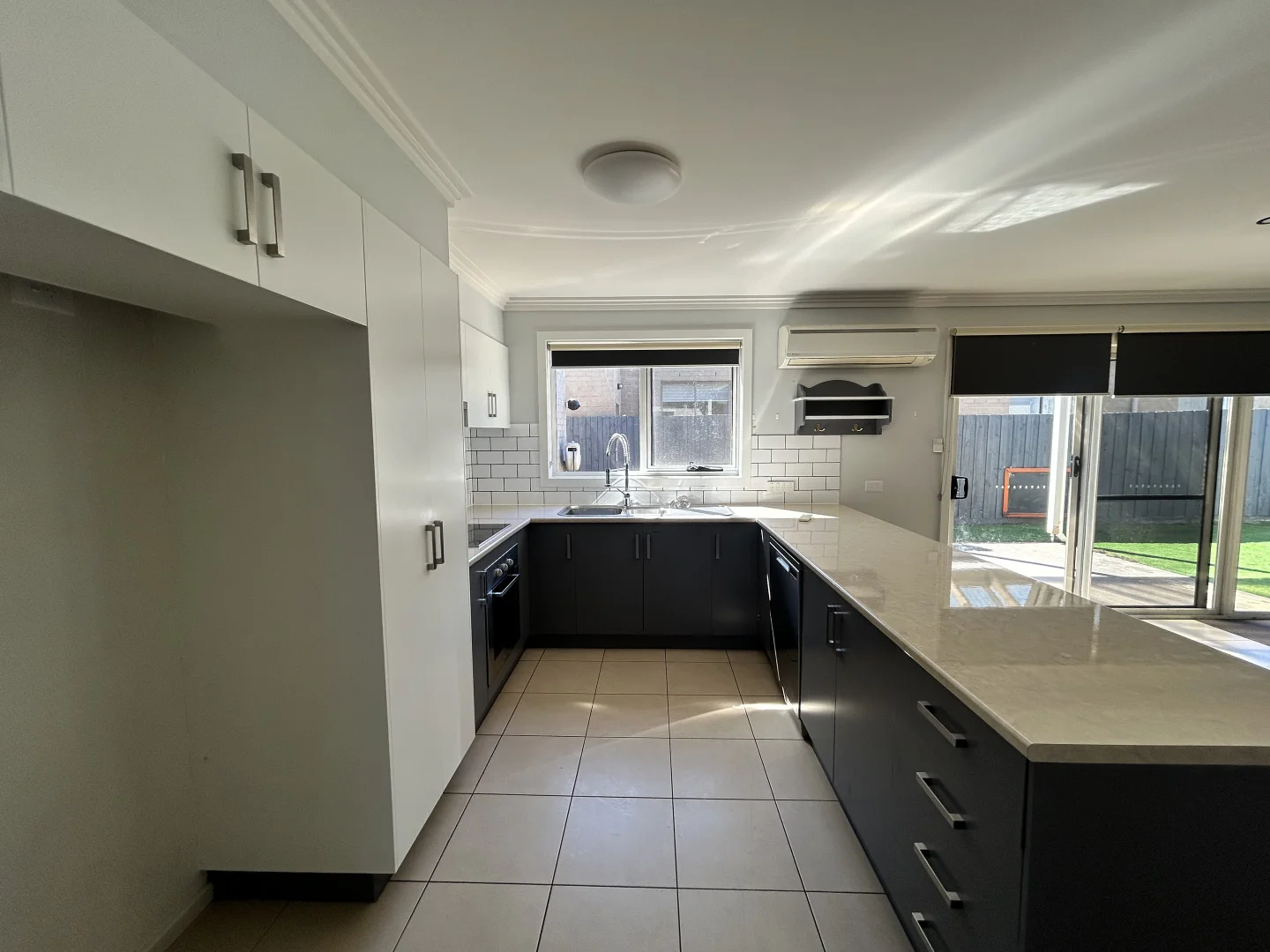 2 Singleton Court, Warrnambool VIC 3280 photo 2