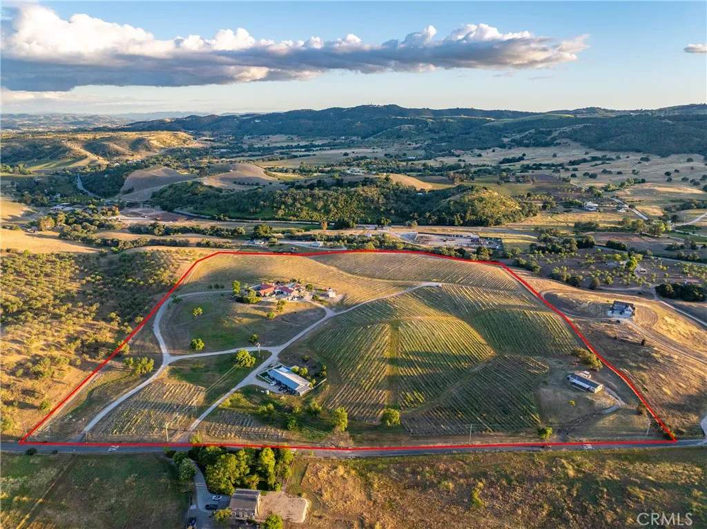 Additional image 4 of 2325 Bella Tierra Pl, Paso Robles, CA 93446