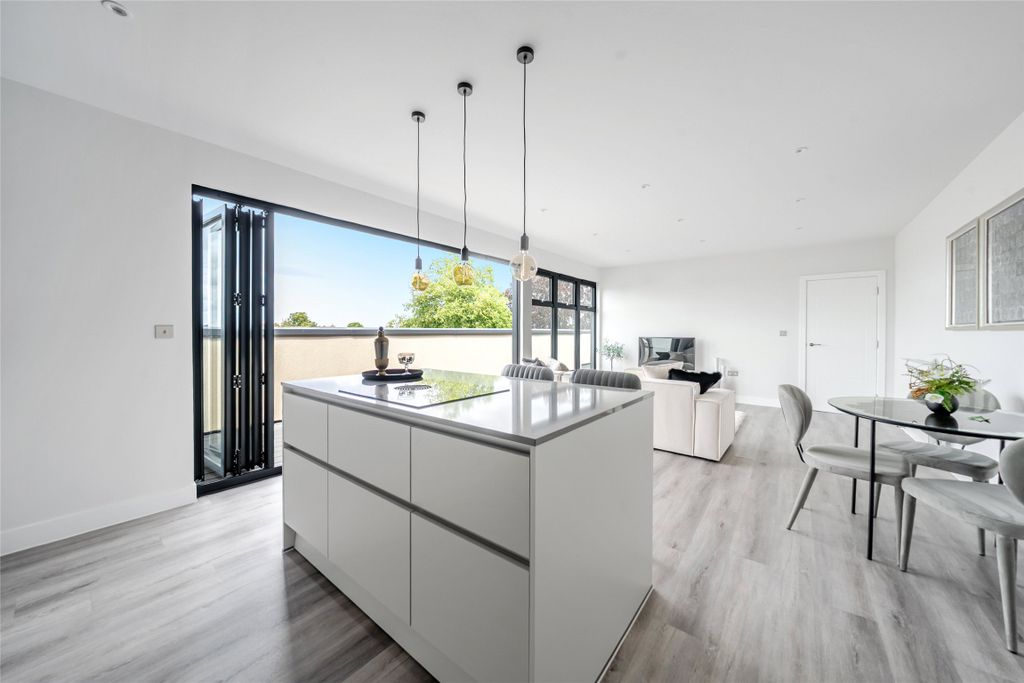Additional image 3 of 2 bed flat for saleApartment 19 - Penthouse, 109 - 111 Bath Road, Cheltenham, Gloucestershire GL53