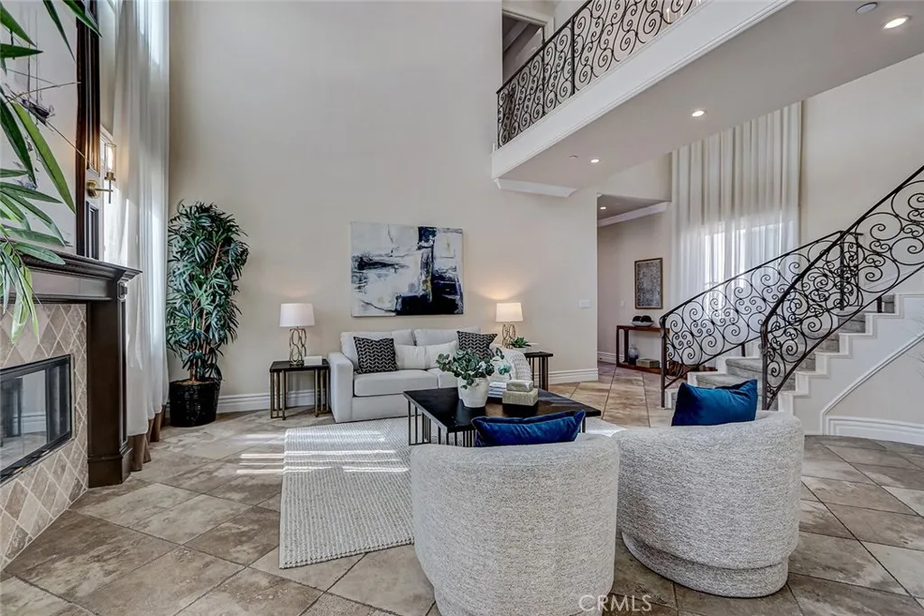 1907 Voorhees Ave, Redondo Beach, CA 90278 photo 3