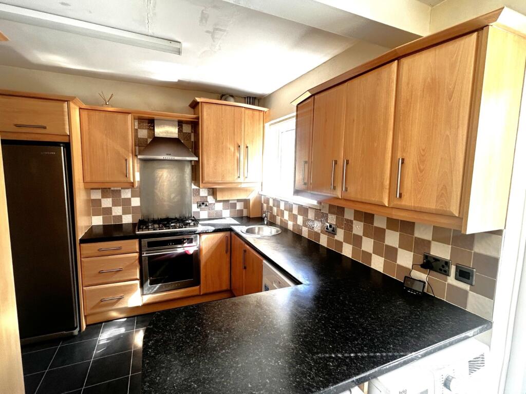 Additional image 5 of Englefield Crescent, Holmewood, Bradford, West Yorkshire, BD4