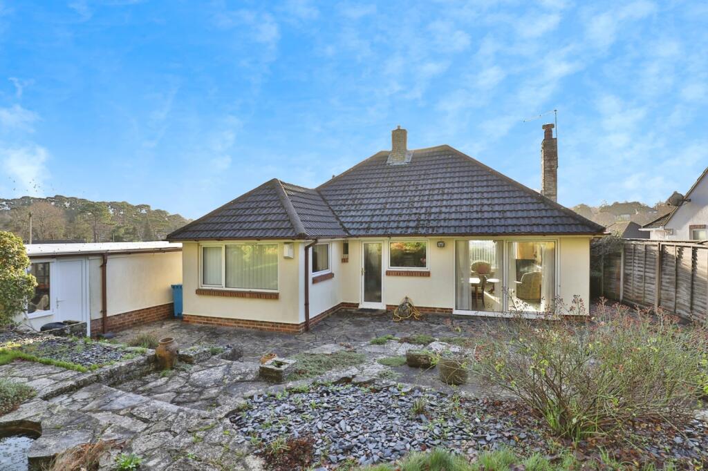 Additional image 14 of Wren Crescent, Coy Pond, Poole, Dorset, BH12