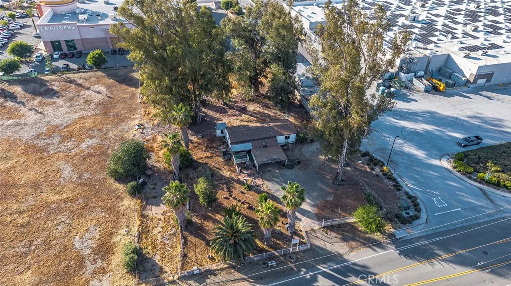Additional image 16 of 29489 3rd St, Lake Elsinore, CA 92532
