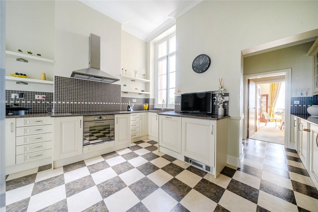 Additional image 9 of 3 bed flat for salePenoyre House, Brecon, Powys LD3