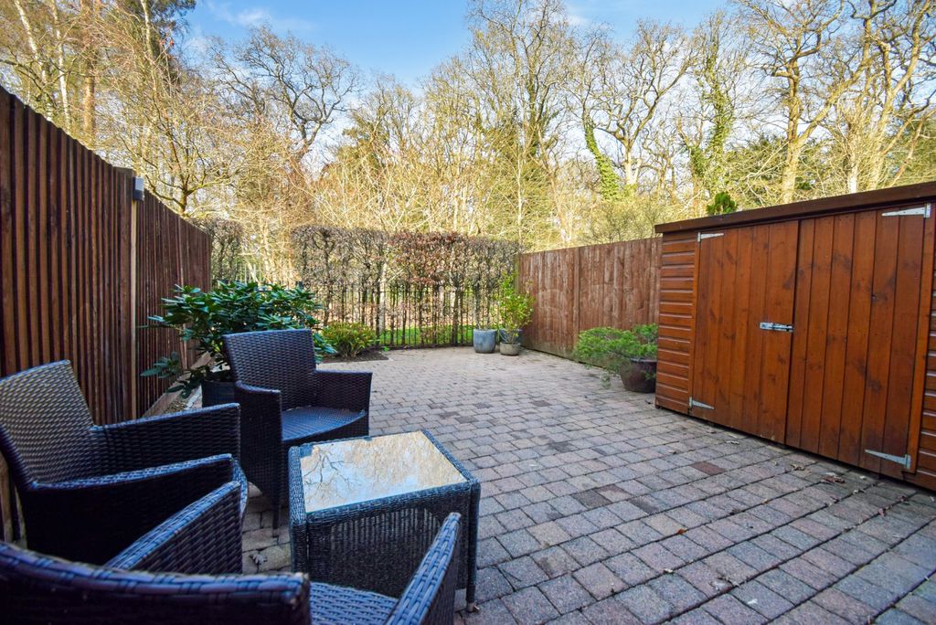 Additional image 9 of 2 bed terraced house for saleCliveden Gages, Taplow, Buckinghamshire SL6