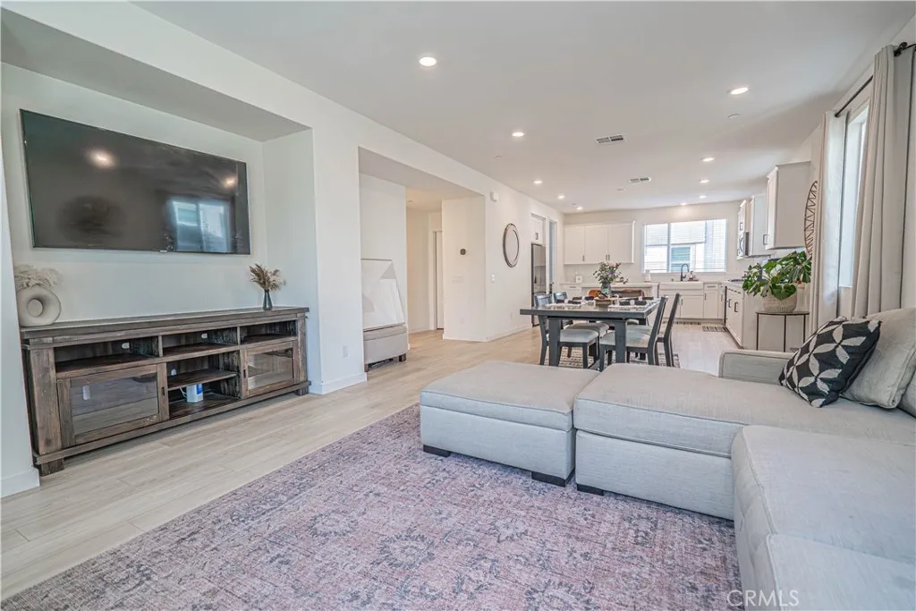 Additional image 19 of 27154 Valley Oak Place, Valencia, CA 91381