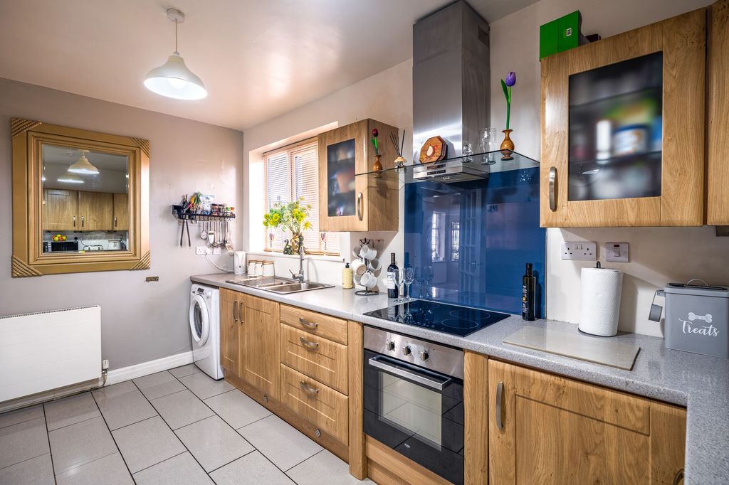 Additional image 4 of 4 bed detached house for salePenrhyn Bay, Llandudno LL30