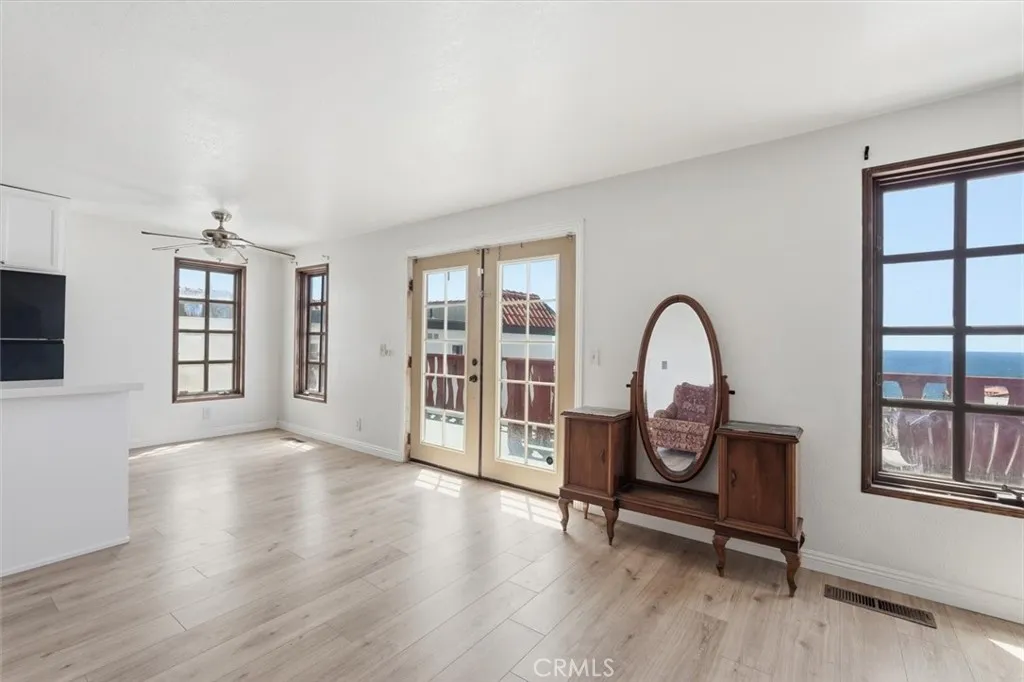Additional image 77 of 4308 Crest Drive, Manhattan Beach, CA 90266